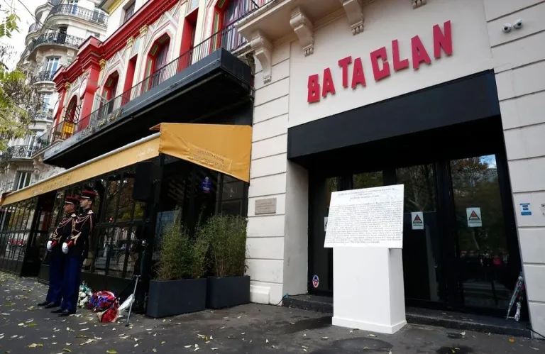 10 Χρόνια από τη σφαγή στο Μπατακλάν: Όταν η τρομοκρατία «πάτησε πόδι» στην Ευρώπη