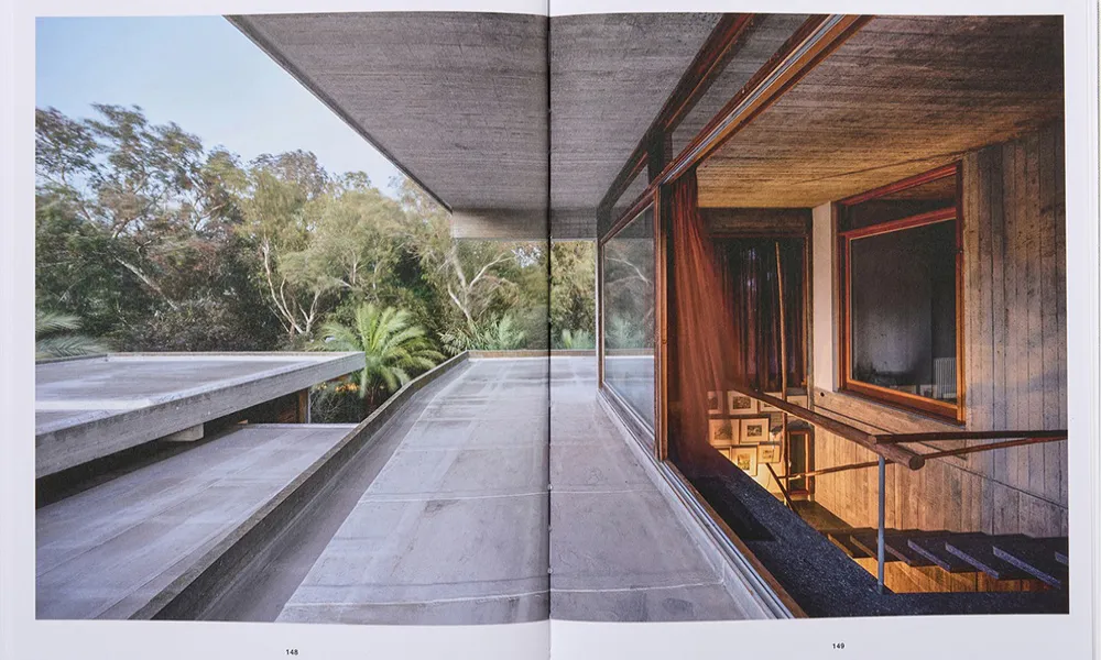 Post thumbnail or placeholder