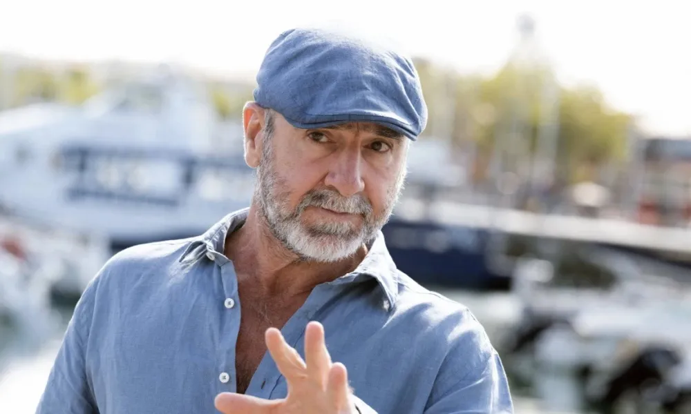 «Αιχμές» Καντονά για τη διοίκηση της Γιουνάιτεντ