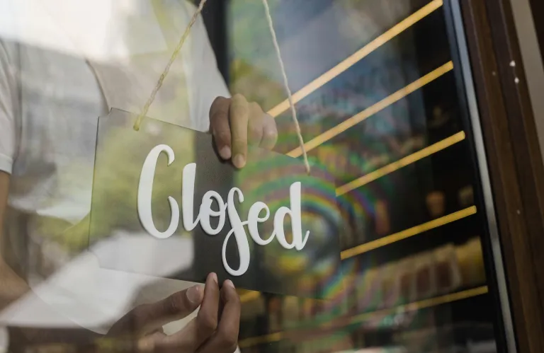 Στο -50% τα λουκέτα επιχειρήσεων στην Κύπρο