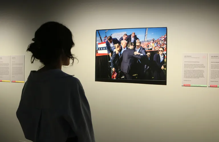 Φωτογραφίες των νικητών του World Press Photo 2025 σε έκθεση στη Βαρκελώνη