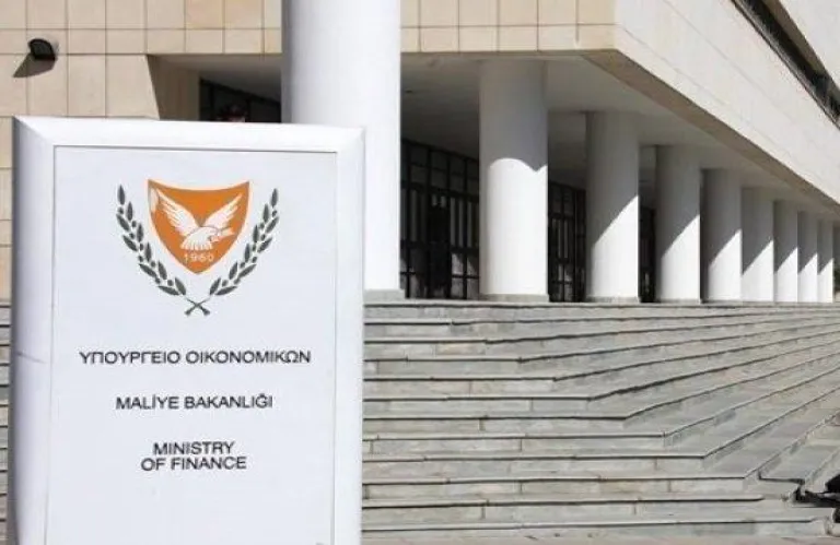 Πλήρης ικανοποίηση ΥΠΟΙΚ για φθινοπωρινές προβλέψεις 2025 Κομισιόν