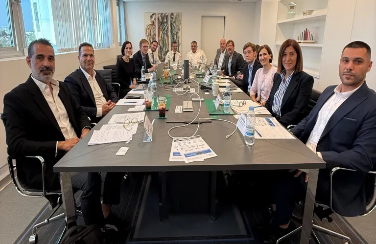 Επί τάπητος οι τηλεπικοινωνιακές υπηρεσίες σε Κύπρο και ΕΕ