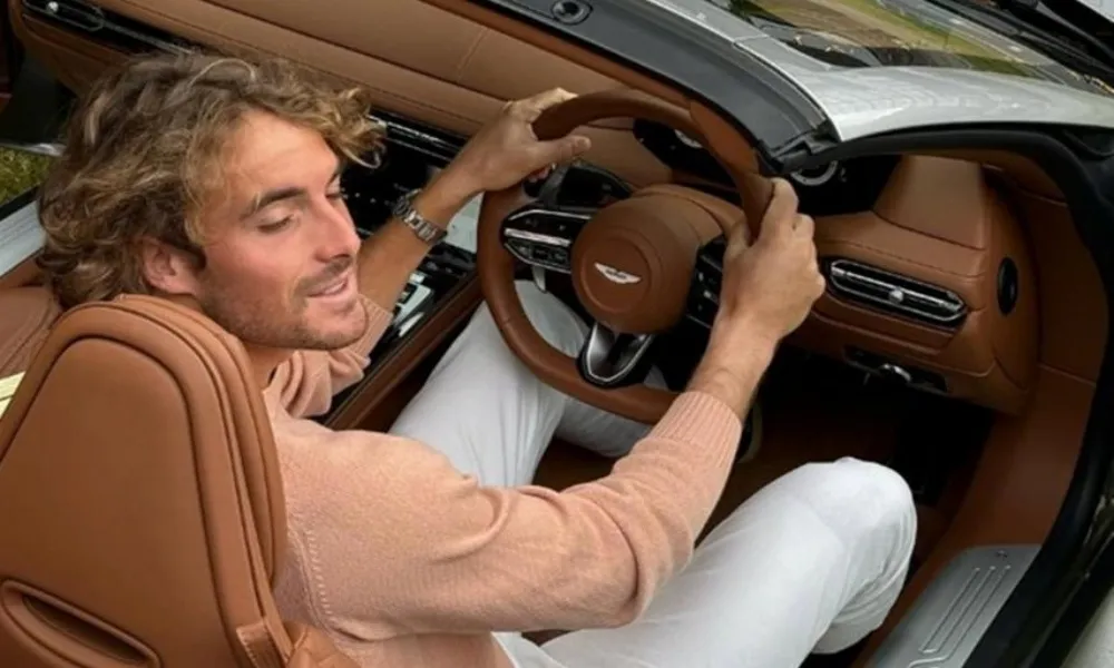 Τσιτσιπάς: Έτρεχε με 210 χλμ στην Αττική Οδό - Του πήραν το δίπλωμα για έναν χρόνο!