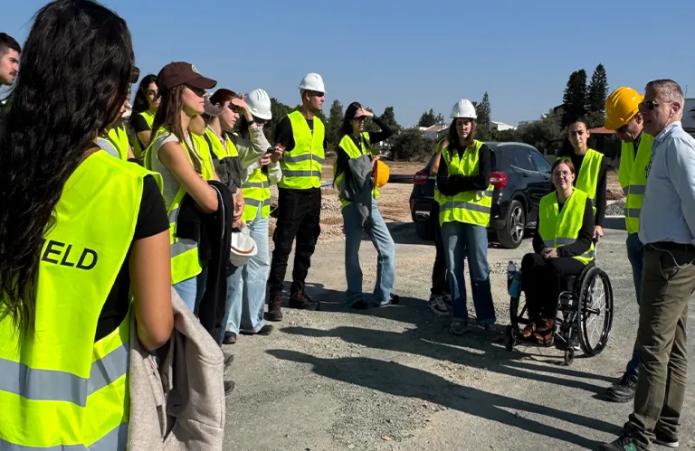 Ο Όμιλος Cyfield επενδύει στη νέα γενιά Πολιτικών Μηχανικών
