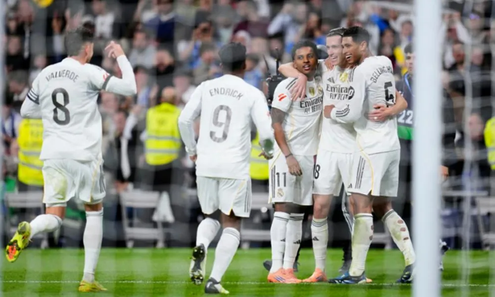 Προπονείται στη Μαδρίτη και μετά παίρνει το αεροπλάνο για Αθήνα η Ρεάλ