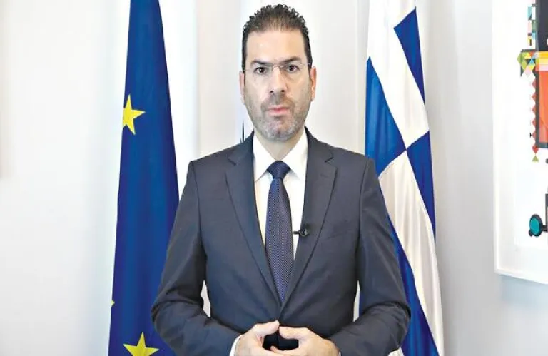 Γιατί δεν βγήκε ένας να καταγγείλει;