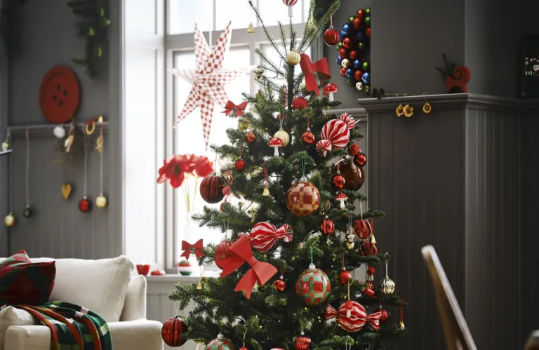 Η ΙΚΕΑ υποδέχεται τις γιορτές με νέα προϊόντα που γεμίζουν με φως και έμπνευση το σπίτι