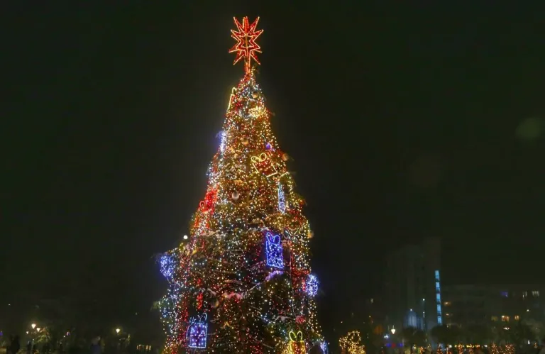 Η Λευκωσία φορά τα γιορτινά της: Πότε αρχίζουν οι Χριστουγεννιάτικες εκδηλώσεις του Δήμου