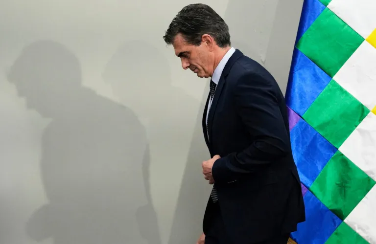 Βολιβία: Ο πρόεδρος Πας καταργεί το υπουργείο Δικαιοσύνης