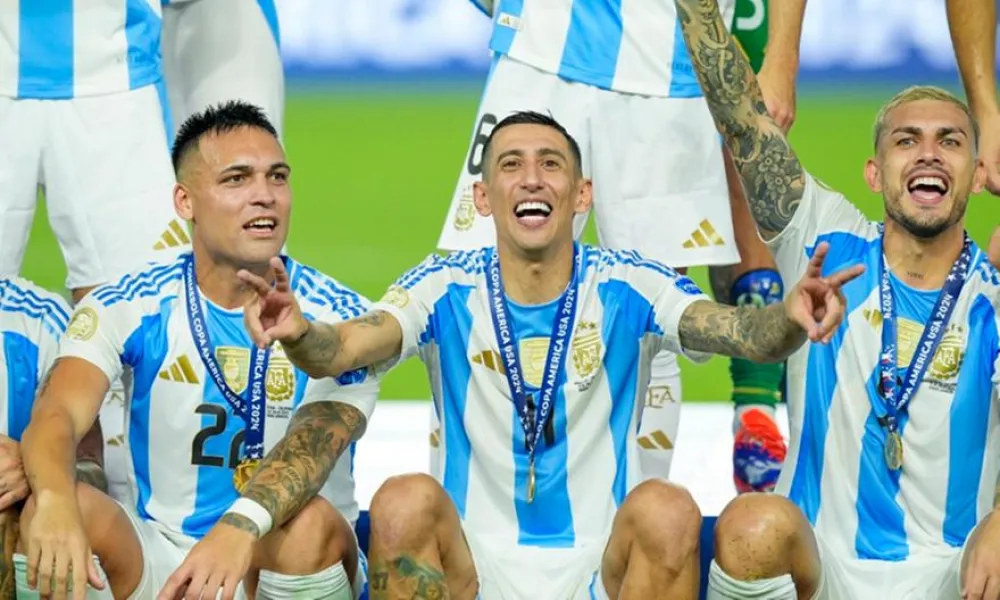 «Θα παίζουμε 4-3-3 μέχρι θανάτου»: Ο Ντι Μαρία θέλει να χτίσει προπονητικό τιμ με τον Παρέδες μόλις αποσυρθούν!