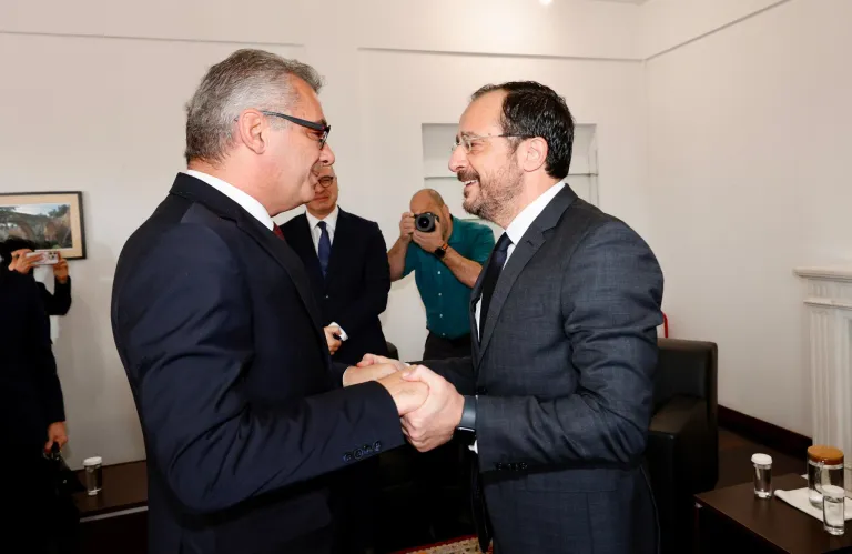 Έρχιουρμαν προς Χριστοδουλίδη: «Είχαμε συμφωνήσει να αποφύγουμε δηλώσεις»