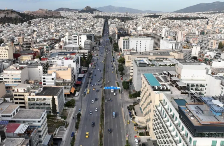 Αυτή είναι η μεγαλύτερη ευθεία της Αθήνας - Πού βρίσκεται, πόσα χιλιόμετρα είναι