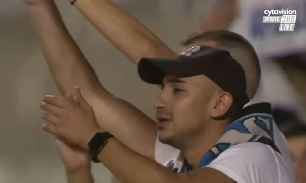 BINTEO: Όταν ο αδικοχαμένος Αλέξανδρος τραγουδούσε για τον Απόλλωνα!