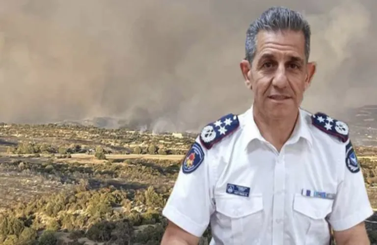 Σε χαράδρα εξελλίσσεται η φωτιά μεταξύ Κοίλης Στρουμπιού