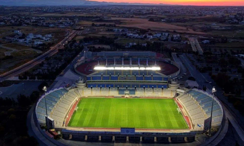 LIVE στις 19:00 το ΑΠΟΕΛ - ΑΕΛ (οι 11άδες)