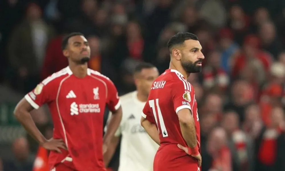 Η περσινή Λίβερπουλ των ανατροπών, μοιάζει, πια, πολύ μακρινή ανάμνηση...