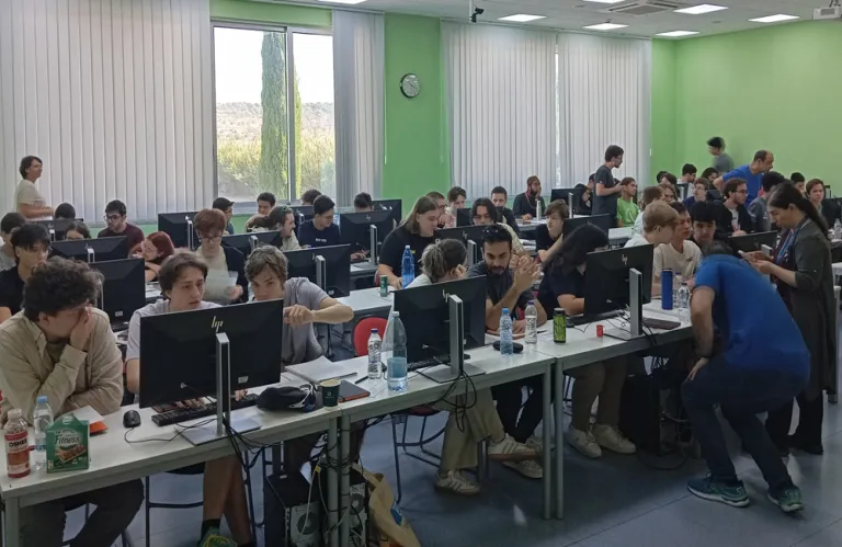 Πρώτη συμμετοχή του Cyprus College Limassol στον Διεθνή Διαγωνισμό Προγραμματισμού ICPC Cyprus / Greece 2025