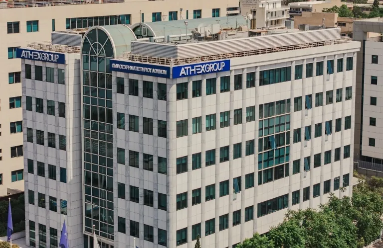 Άλμα 102% στα κέρδη για τον Όμιλο Χρηματιστηρίου Αθηνών