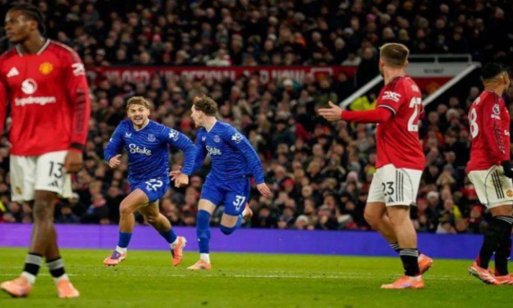 Mετά το χαστούκι μεταξύ συμπαικτών, χαστούκι και στη Γιουνάιτεντ