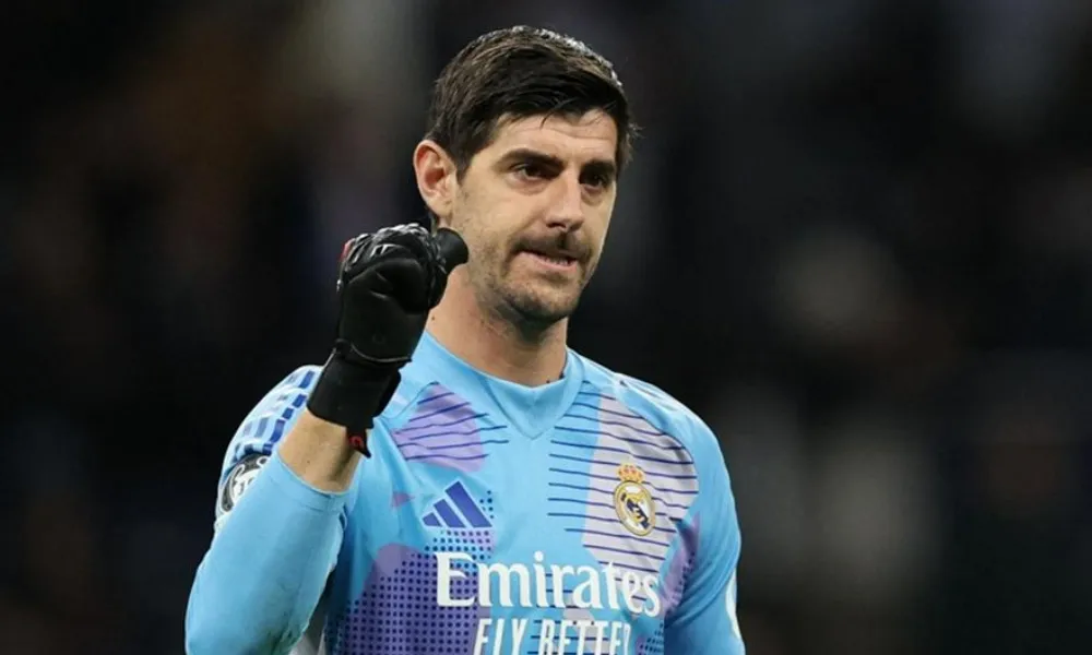 Δεν παίζει ο Κουρτουά με Ολυμπιακό, ετοιμάζεται για ντεμπούτο ο Λούνιν