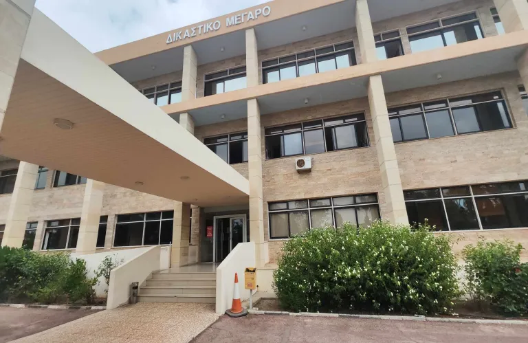 Απόπειρα φόνου στη Δρομολαξιά: Ούτε λέξη για τους ηθικούς αυτουργούς ο 22χρονος ΣΥΟΠ