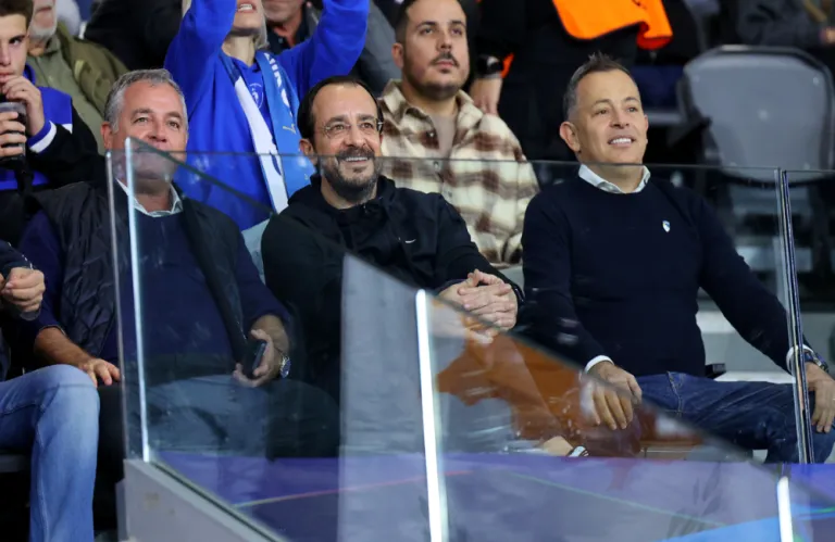 Ξανά παρών ο πρόεδρος της Δημοκρατίας σε αγώνα της Πάφος FC