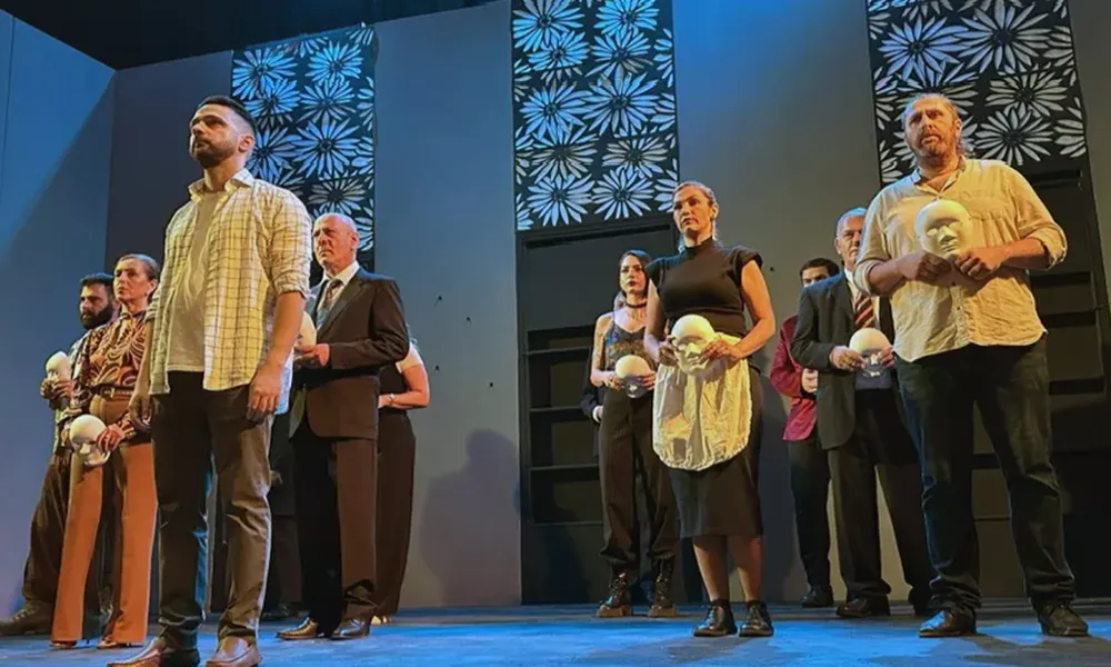 Post thumbnail or placeholder