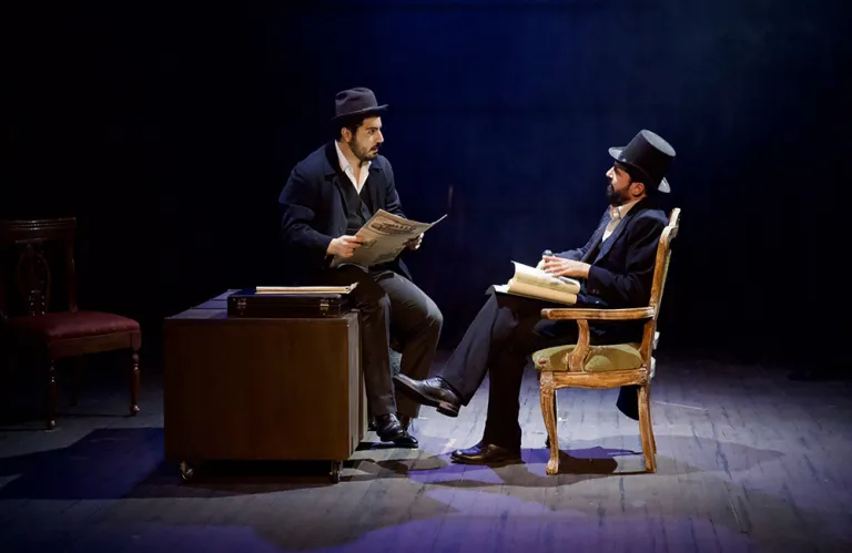 «Η Γυναίκα με τα Mαύρα» του Stephen Mallatratt ανεβαίνει στην Πάνω σκηνή του Σατιρικού Θεάτρου