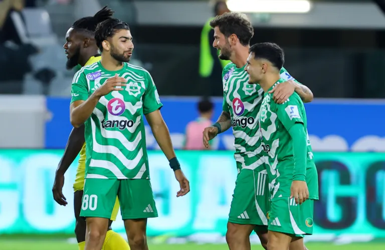 Να κρατήσει το αλάνθαστο και την επαφή με την κορυφή