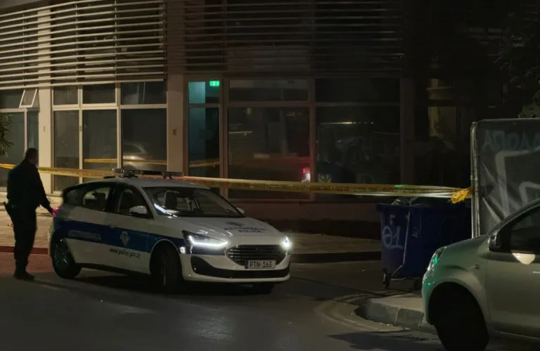 Μολότοφ, κράνη, ρόπαλα… πριν το ντέρμπι - Πάλι εκτιθέμενη η Αστυνομία, συναγερμός για το Κυριακάτικο ντέρμπι