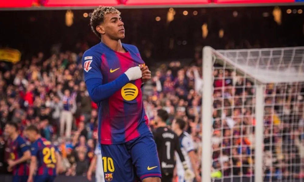 Τούμπαρε την Αλαβές και έπιασε κορυφή στα 126ά γενέθλιά της η Μπαρτσελόνα!