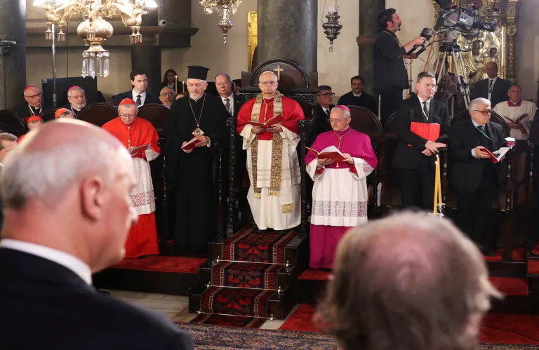 Φανάρι: Με λαμπρότητα η θρονική εορτή της Εκκλησίας της Κωνσταντινούπολης, παρουσία του Πάπα Λέοντος