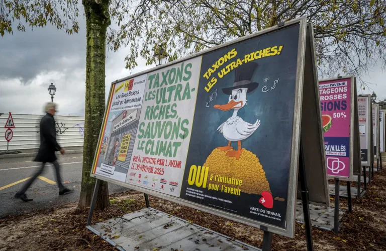 Οι Ελβετοί απέρριψαν πρόταση για φορολόγηση των πολύ πλούσιων