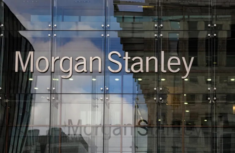 Το ελληνικό ραντεβού με… 30 τρισ. δολ. και την Morgan Stanley στο Λονδίνο