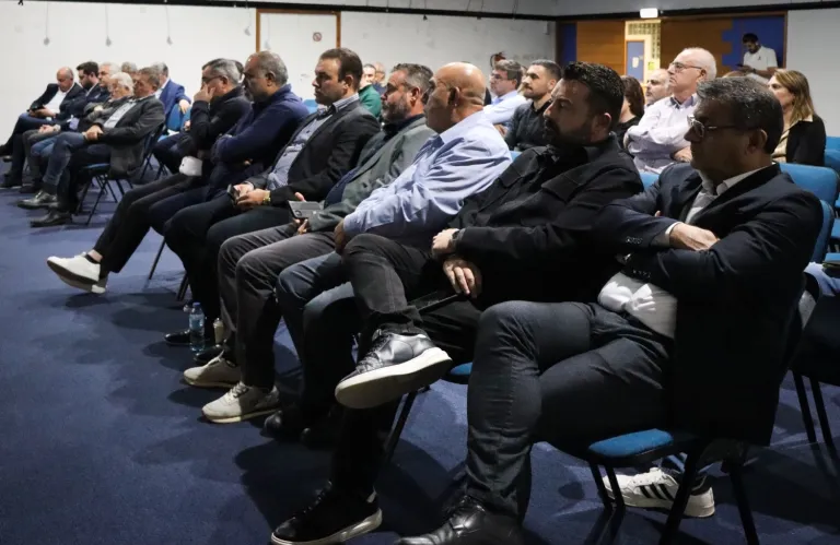 Ένωση Δήμων: Χωρίς χρηματοδότηση και ψηφιακές λύσεις, η Μεταρρύθμιση μένει στα χαρτιά