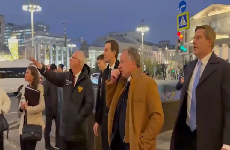 Πριν το... κυρίως πιάτο της διαπραγμάτευσης, οι Ρώσοι κέρασαν Γουίτκοφ και Κούσνερ σε «μισελενάτο» εστιατόριο