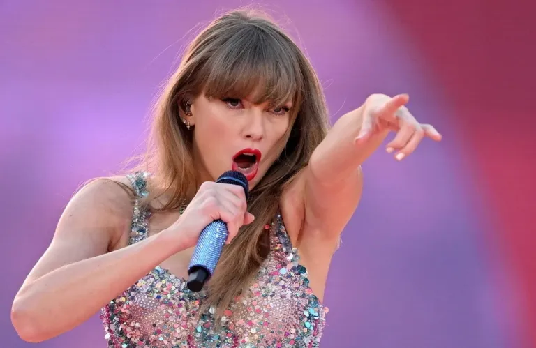 Spotify Wrapped 2025: Η Taylor Swift έχασε την παγκόσμια πρωτιά – Τα πιο δημοφιλή τραγούδια της χρονιάς