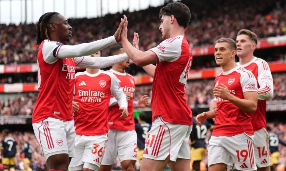 Premier League: Συνεχίζει τον καλπασμό η Άρσεναλ, τρίτη η Άστον Βίλα, σπουδαίο τρίποντο για Νότιγχαμ