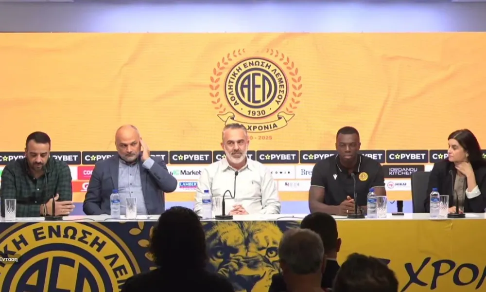 ΒΙΝΤΕΟ: Η ΑΕΛ παρουσίασε Αγαθοκλέους και Νταμάχου