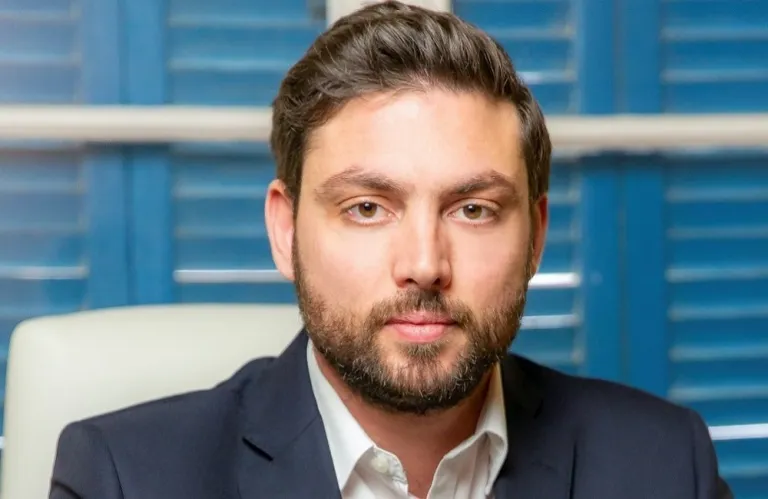 Αποχωρεί από την ΔΗΠΑ ο βουλευτής Μιχάλης Γιακουμή - Απέστειλε επιστολή στην Πρόεδρο της Βουλής (ΕΙΚΟΝΑ)