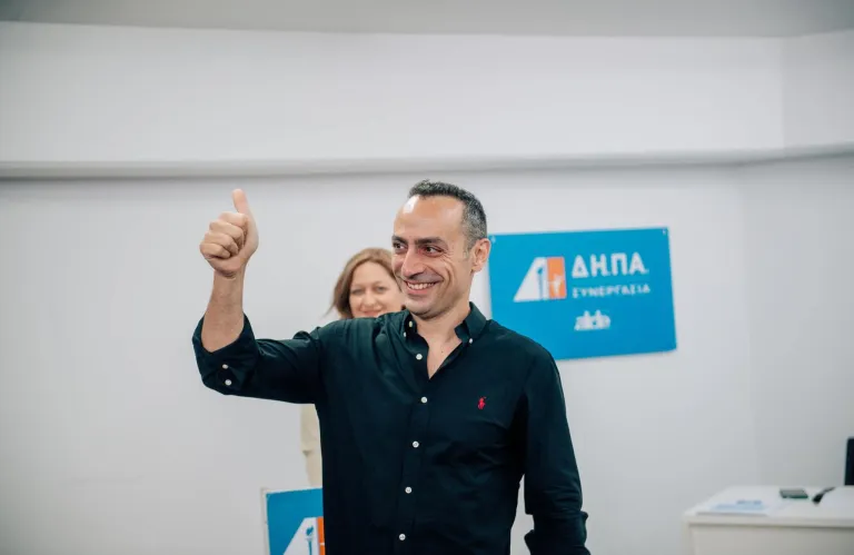 «Τα παιχνίδια του Νικόλα και του Χρύση τελειώνουν τον Μάη» - Σκληρή επίθεση Κλεάνθους κατά του ΔΗΚΟ, μετά την αποχώρηση Γιακουμή