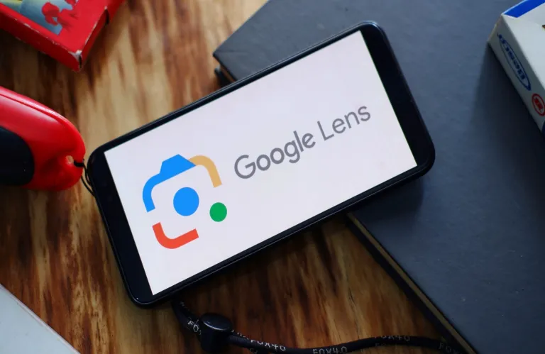 Πώς το Google Lens σας βοηθά να εντοπίσετε απάτες - Τι βήματα να ακολουθήσετε
