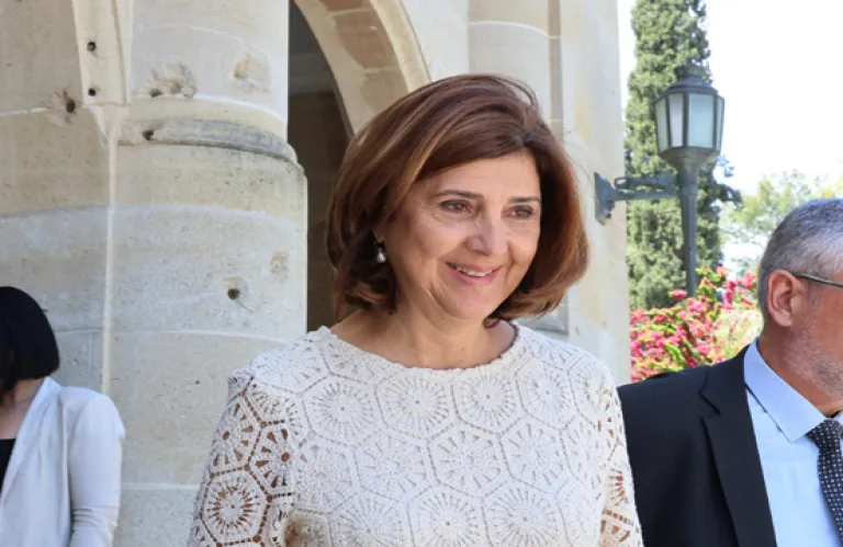 Στην Κύπρο απόψε η Ολγκίν: Την Παρασκευή βλέπει Ερχιουρμάν  και Σάββατο τον Χριστοδουλίδη