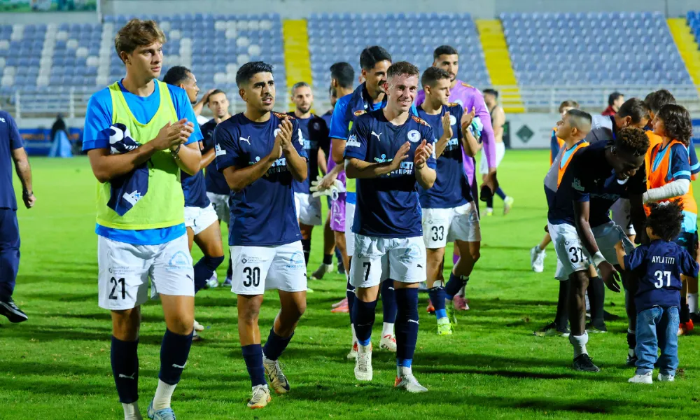 Έχει εφεδρείες και μάλιστα παικτούρες