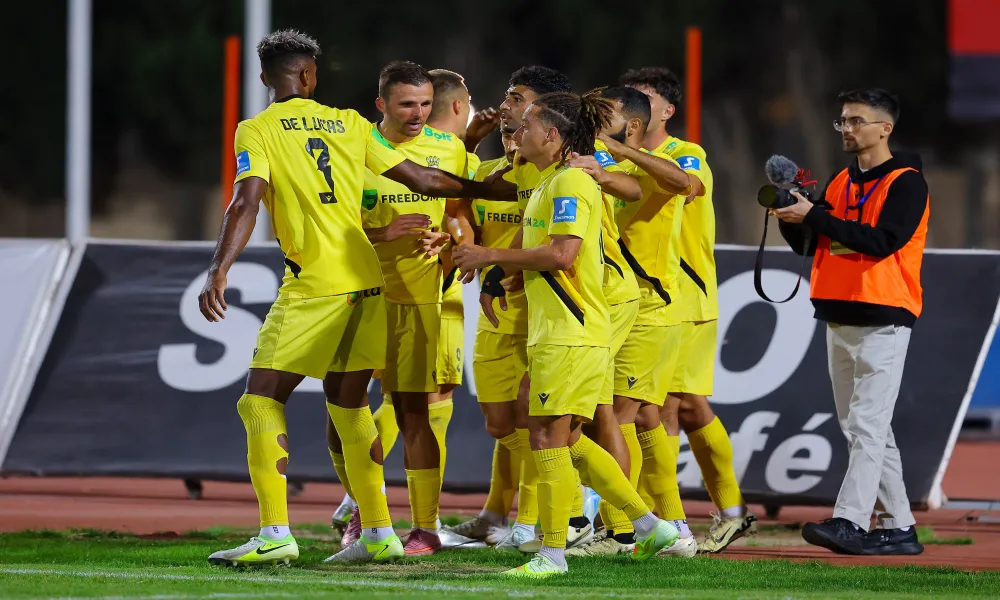 Η Ε.Ν. Ύψωνα πήρε... οξυγόνο με διπλό επί της Ένωσης που δύσκολα τη γλιτώνει