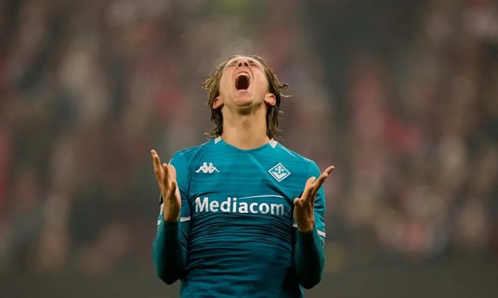 Φιορεντίνα σε ελεύθερη πτώση: Ήττα με ανατροπή και συνεχίζει ουραγός χωρίς νίκη