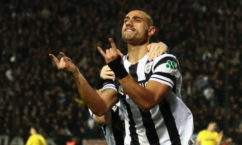 Πήρε το ντέρμπι της Θεσσαλονίκης και συνεχίζει το κυνήγι ο ΠΑΟΚ