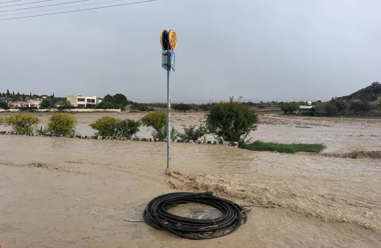 O BYRON στην Κύπρο