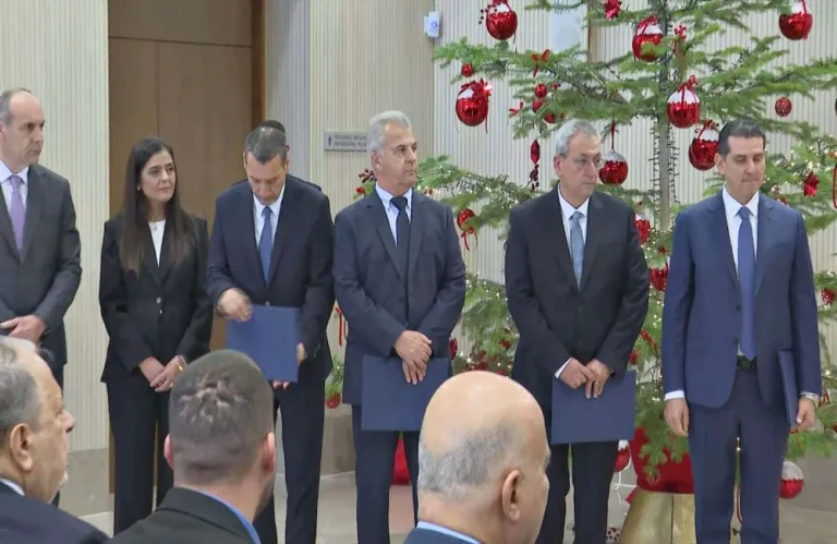 Παρέλαβαν από τον Πρόεδρο Χριστοδουλίδη τα χαρτοφυλάκιά τους οι νέοι Υπουργοί